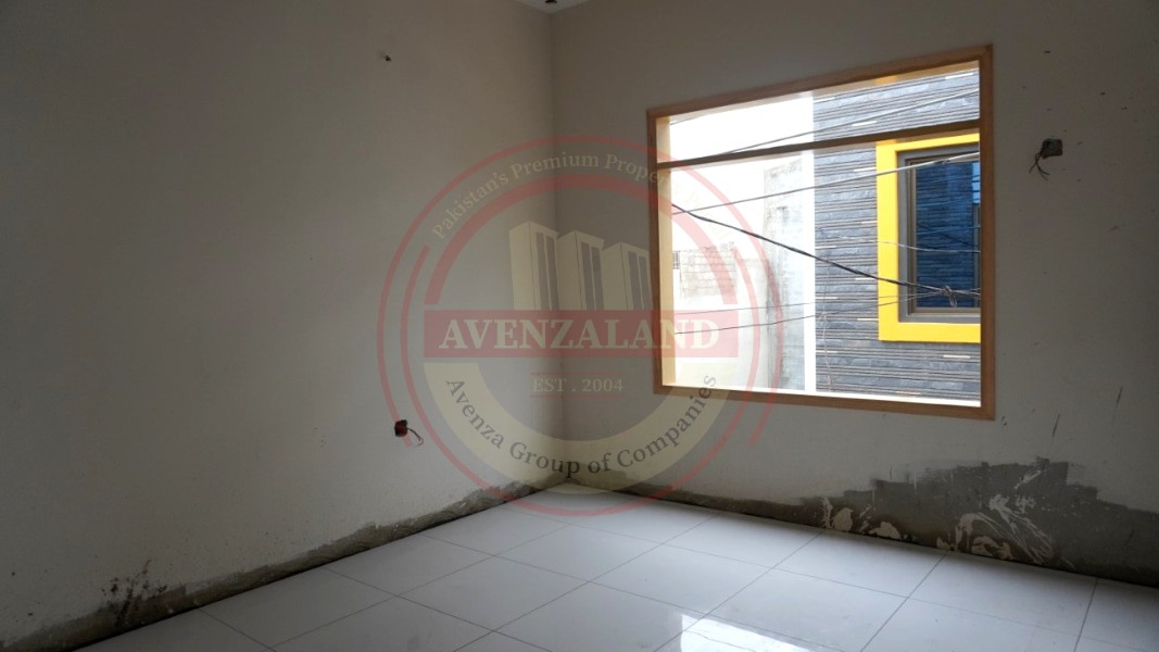 120 Sqyd House for Sale in Saadi Town Kharachi