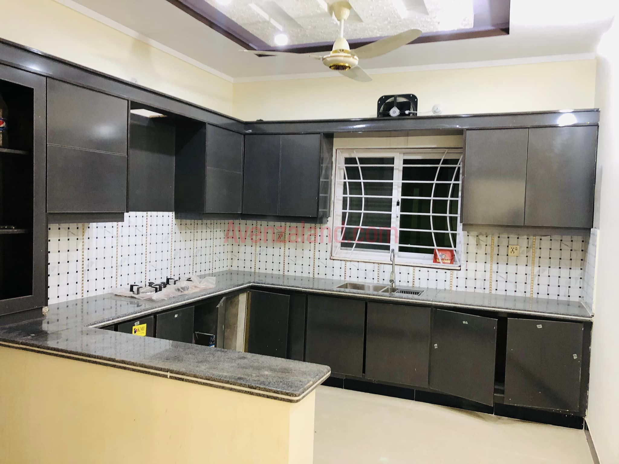 10 MARLA LUXURY HOUSE FOR SALE IN GULSHAN ABAD RAWALPINDI