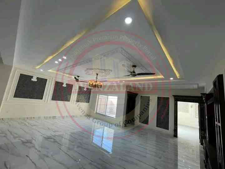 1 kanal house for sale in model town multan
