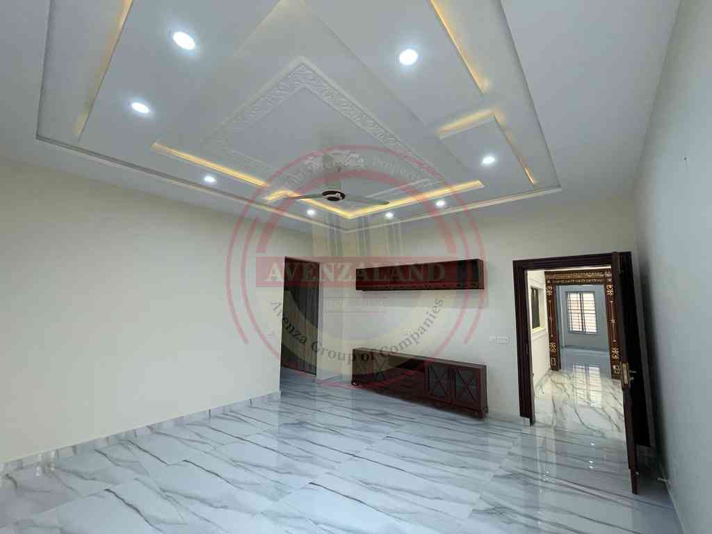 1 Kanal House For Sale in Royal Orchard Multan