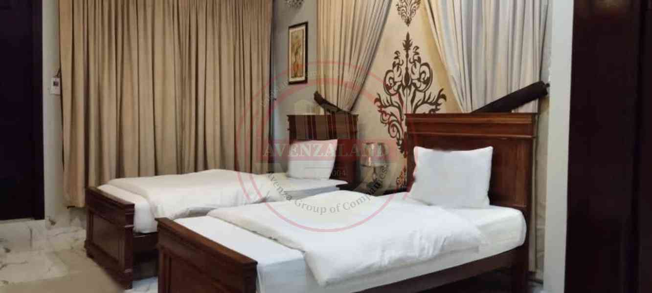600 Sqyd House Rent in DHA Phase 5 Karachi