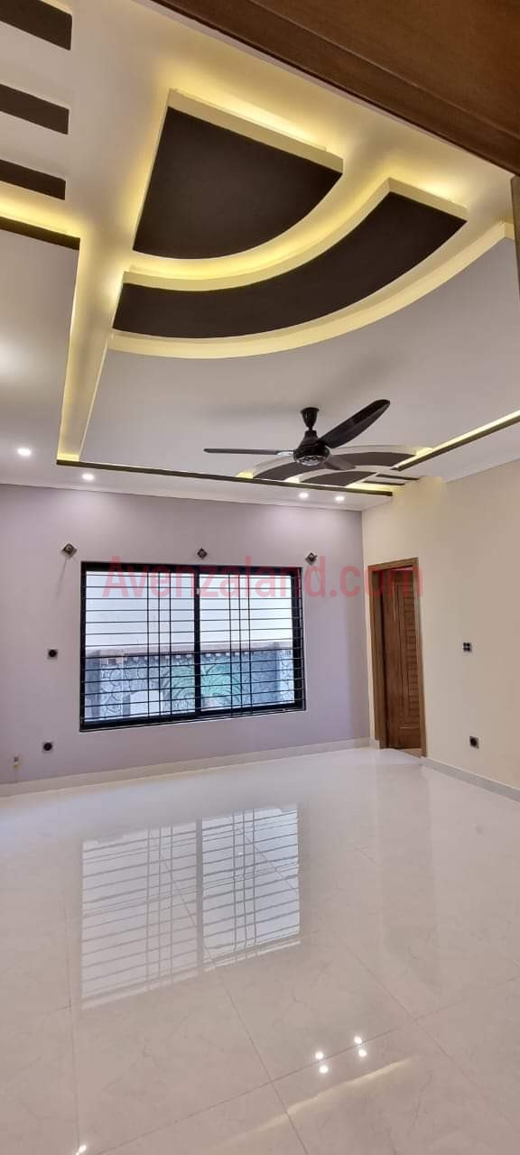 10 Marla House for Sale phase 08 Bahria Town Rawalpindi
