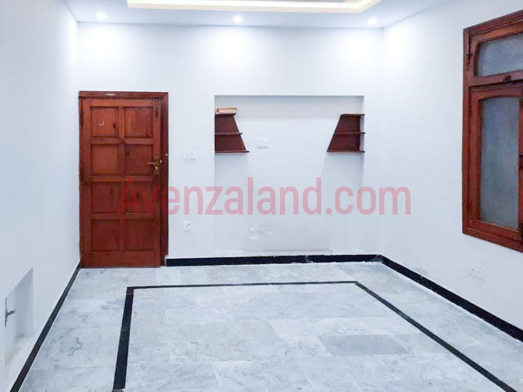 10 Marla House for Sale in Hayatabad Peshawar