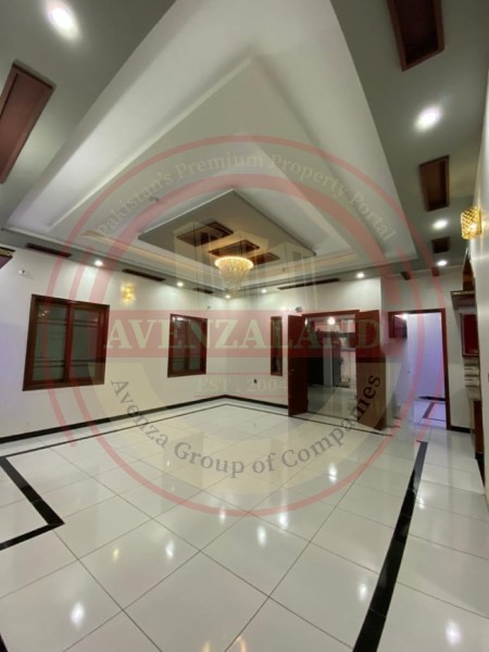 240 Sqyd House for Sale in Saadi Town Kharachi