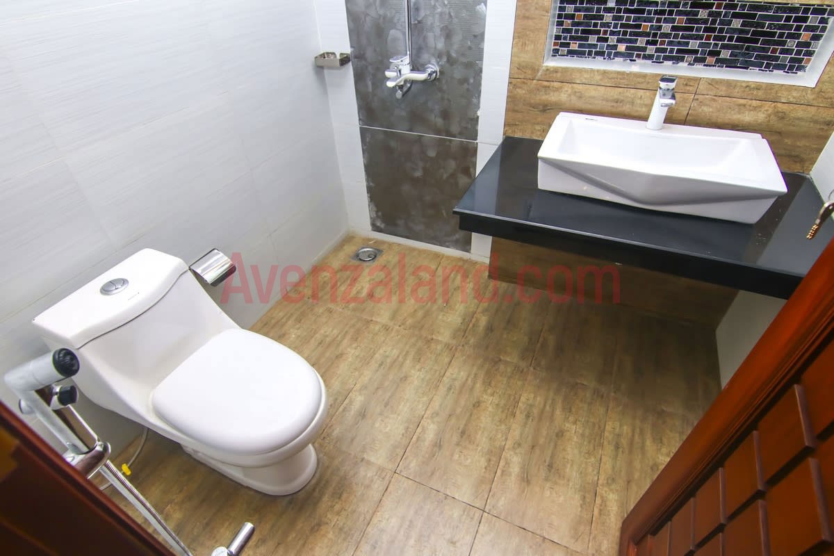 10 Marla House For Sale