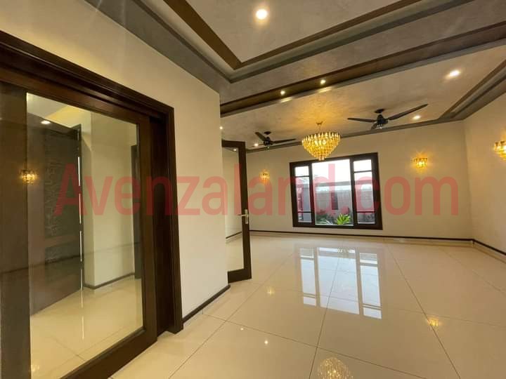 01 Kanal House for Sale phase 8 DHA Karachi