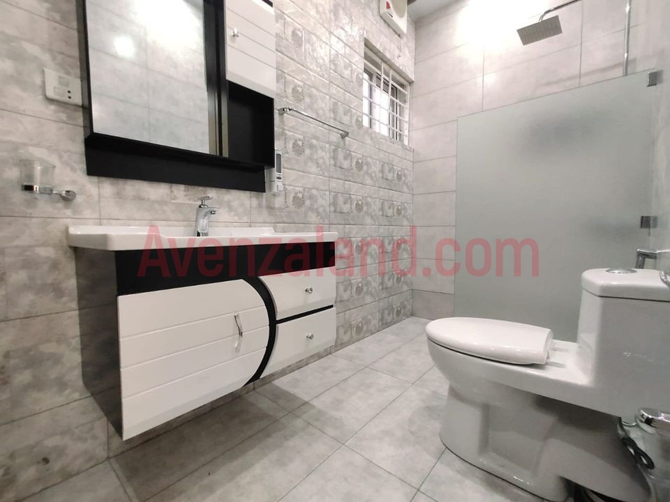 10 Marla House Bahria Town Phase 8 Rawalpindi