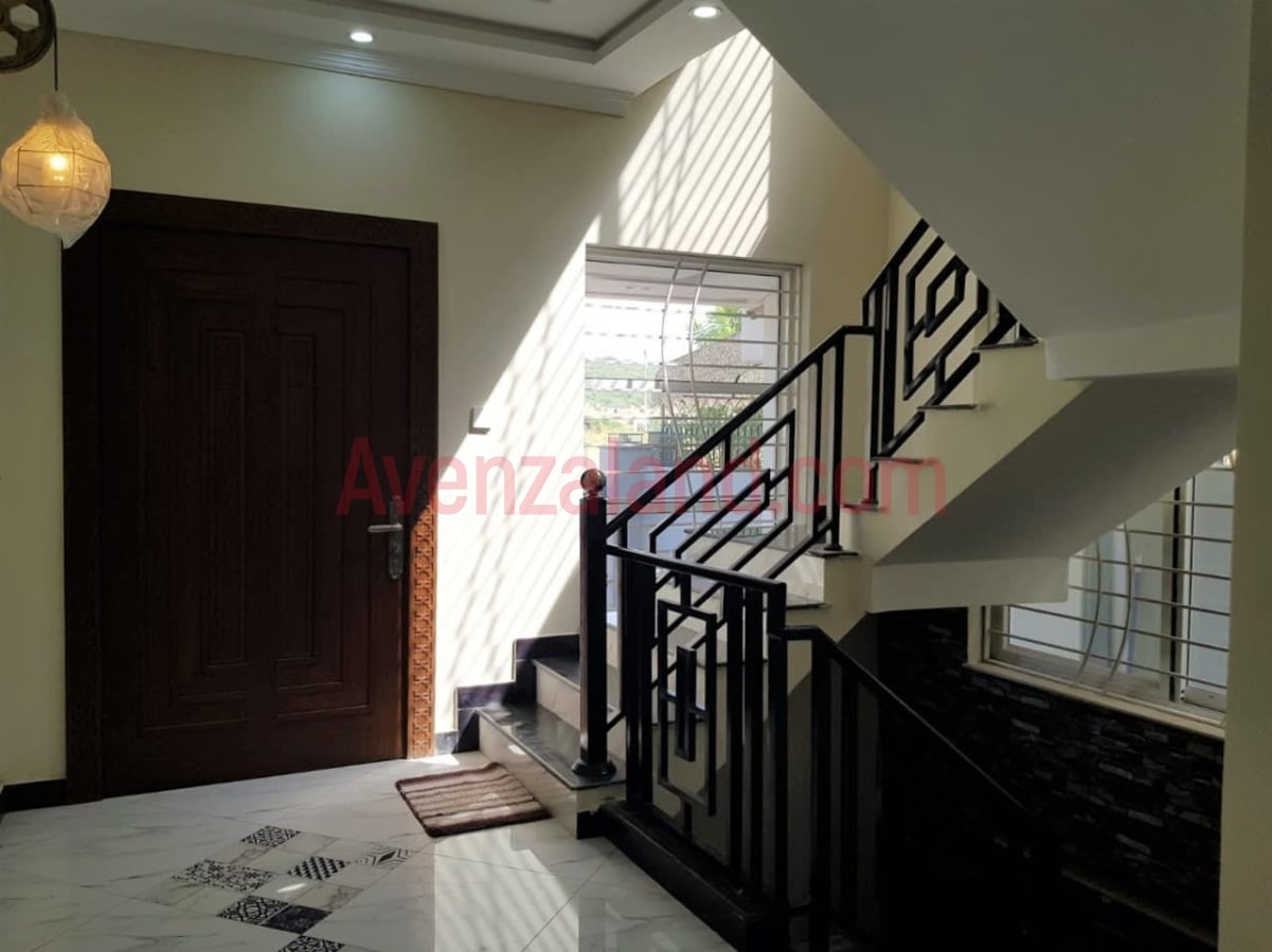 10 Marla House for Sale In Bahria Town Phase 8, Rawalpindi