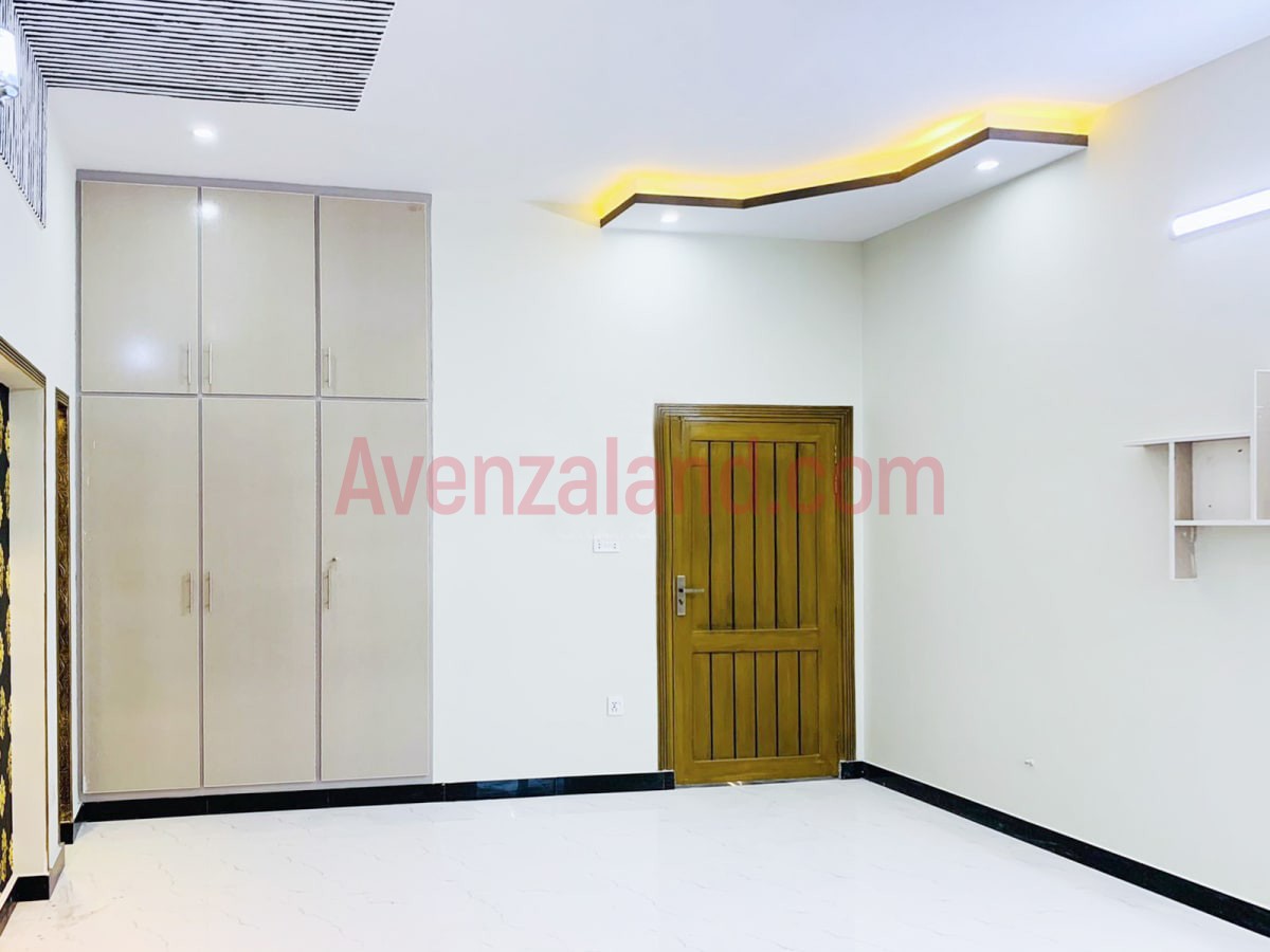 7 Marla House for Sale in Sufyan Garden Peshawar