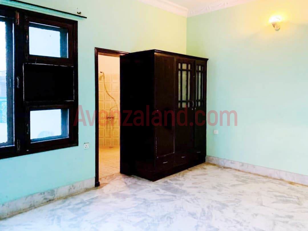 1 Kanal  House for Sale in Hayatabad Phase 2 Peshawar