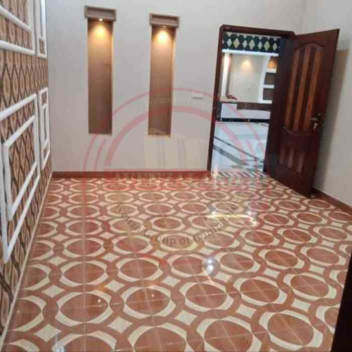 9 Marla House For Sale In Shalimar Colony Multan.
