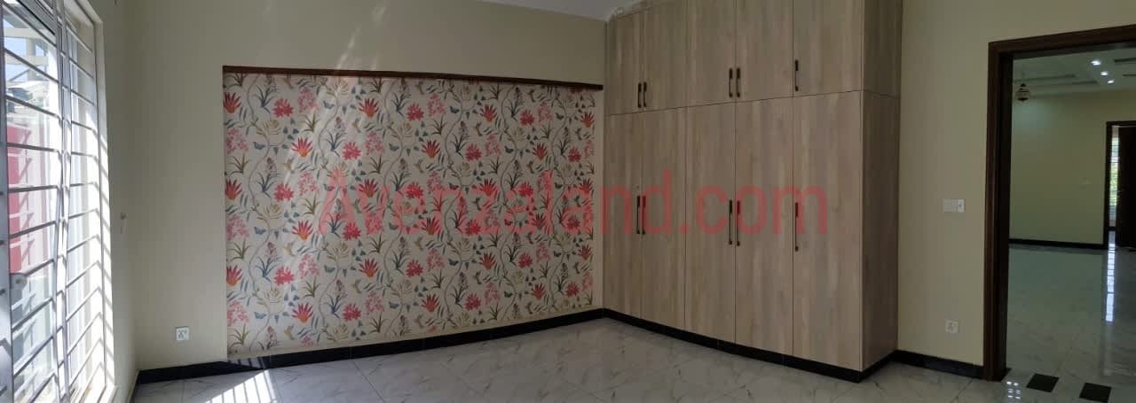 10 Marla House for Sale In Bahria Town Phase 8, Rawalpindi