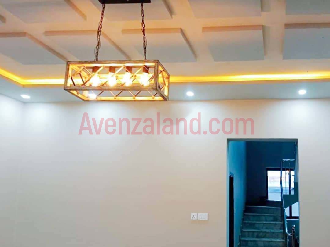 10 Marla House for Sale in Regi Model Town  Peshawar