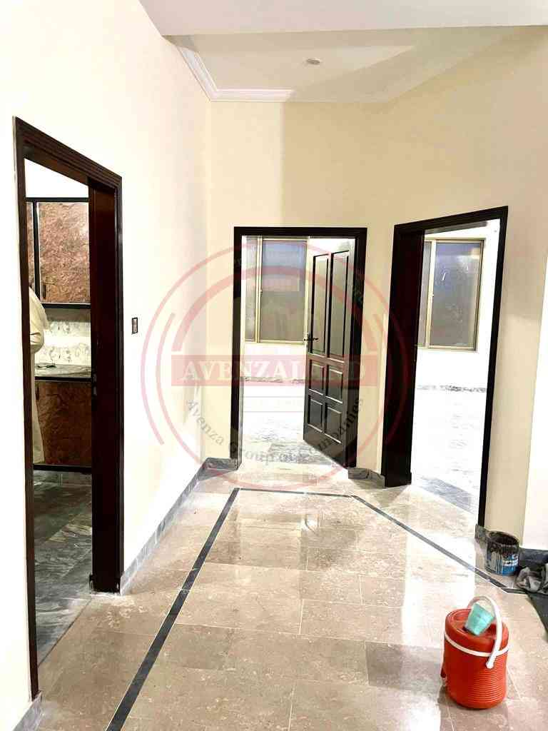 10  Marla House For Sale  Regi Model Town Peshawar