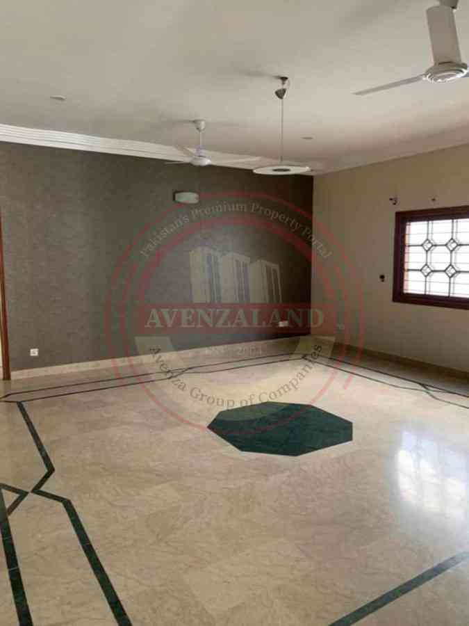 1 Kanal house Upper Portion for rent DHA Phase 4 Karachi