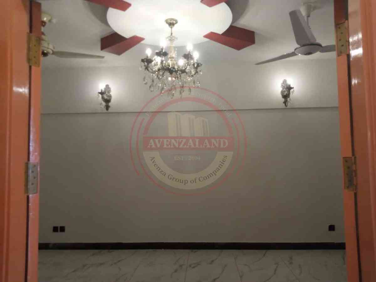 6 Marla Flat for rent Gulshan-e-Maymar Sector P Karachi