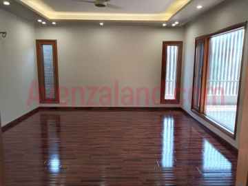 02 Kanal House for Sale DHA KARACHI