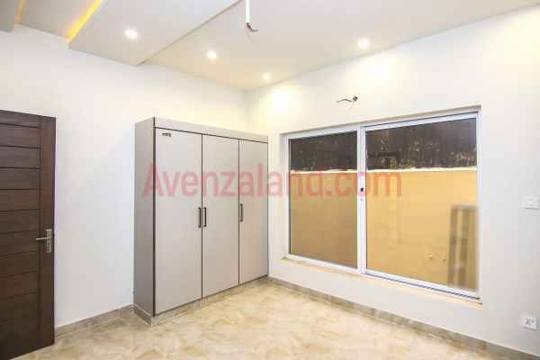 7 Marla House For Sale In Bahria Town Phase 8, Rawalpindi