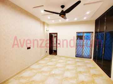 08 Marla House for Sale Bahria Town Lahore