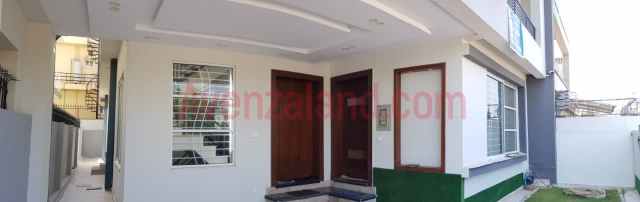 10 Marla House for Sale In Bahria Town Phase 8, Rawalpindi