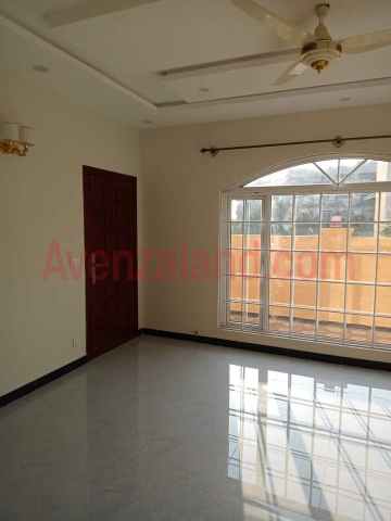 10 Marla House for Sale Bahria Town Rawalpindi