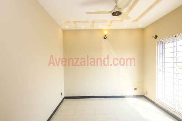 5 Marla House For Sale bath In Bahria Town, Rawalpindi