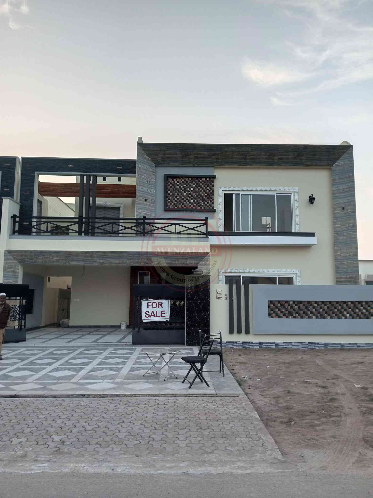 1 Kanal house available for sale in Royal Orchard Multan.