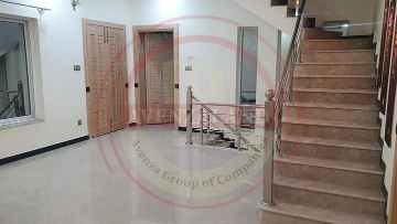 10 Marla House For Sale Model Town Peshawar