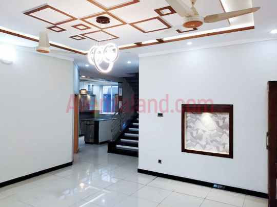 7 Marla House for Sale in Hayatabad Phase 6 Peshawar