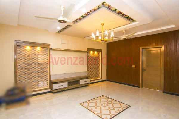 10 Marla House For Sale