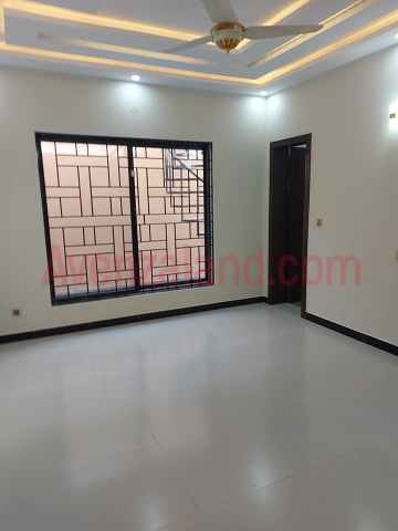 10 marla House For Sale Bahria Town Rawalpindi
