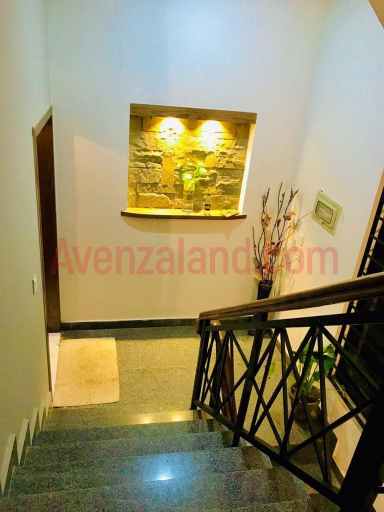 10 Marla Corner House Umar Block