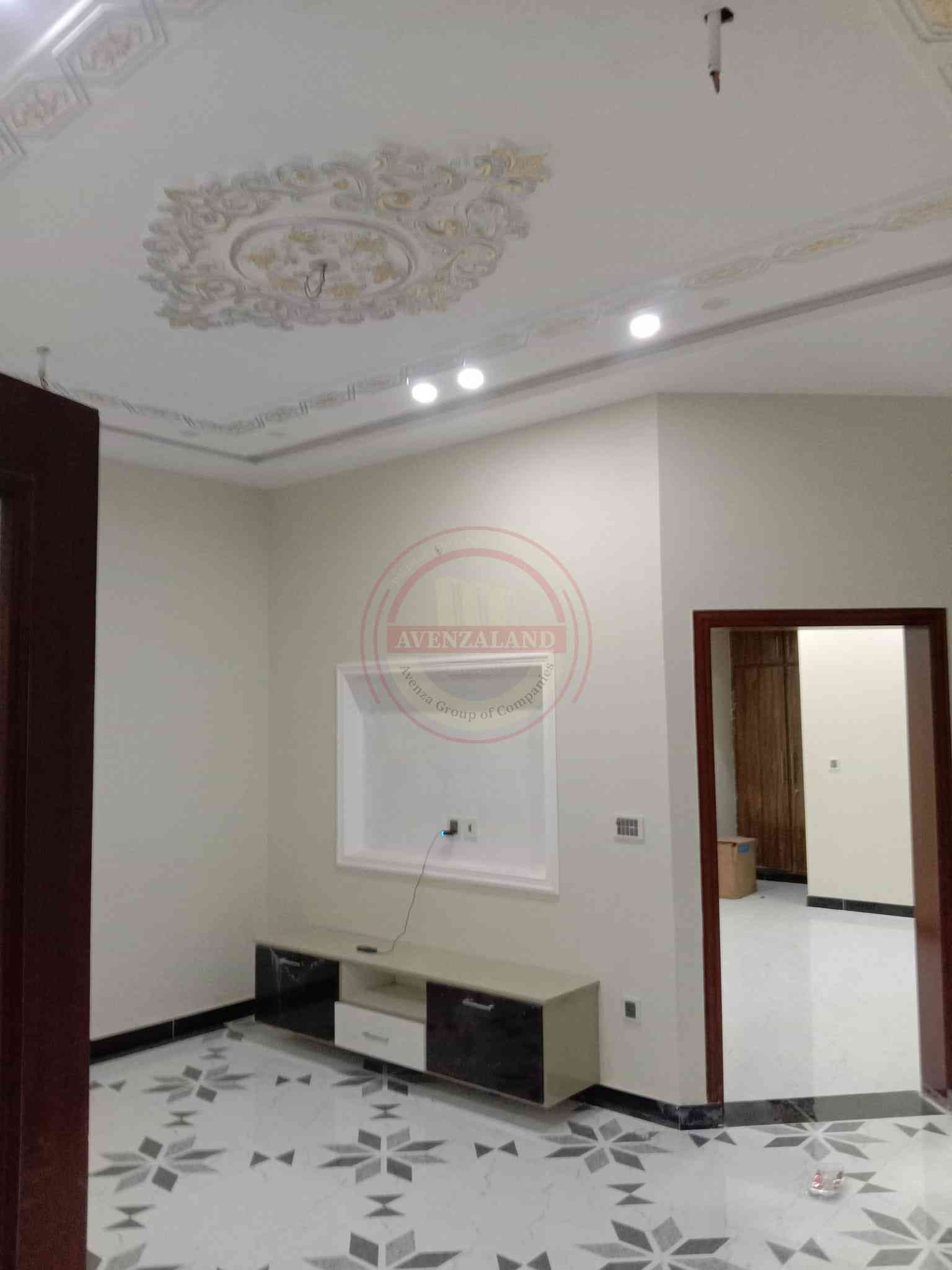 6.5 Marla House For Sale in Shalimar Colony Multan.