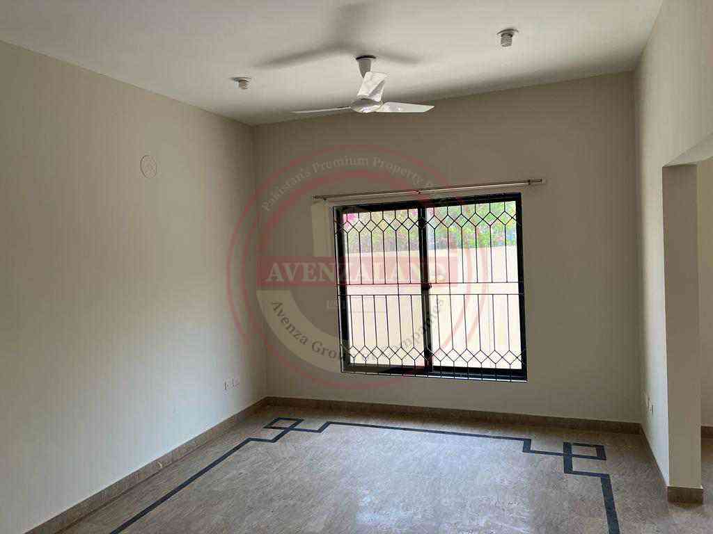  15 Marla House for rent Lower portion DHA Phase 6 Karachi