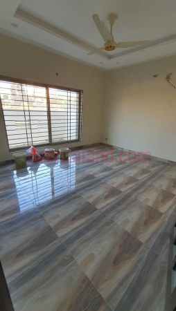 10 Marla House For Sale In Bahria Town Phase 8, Rawalpindi
