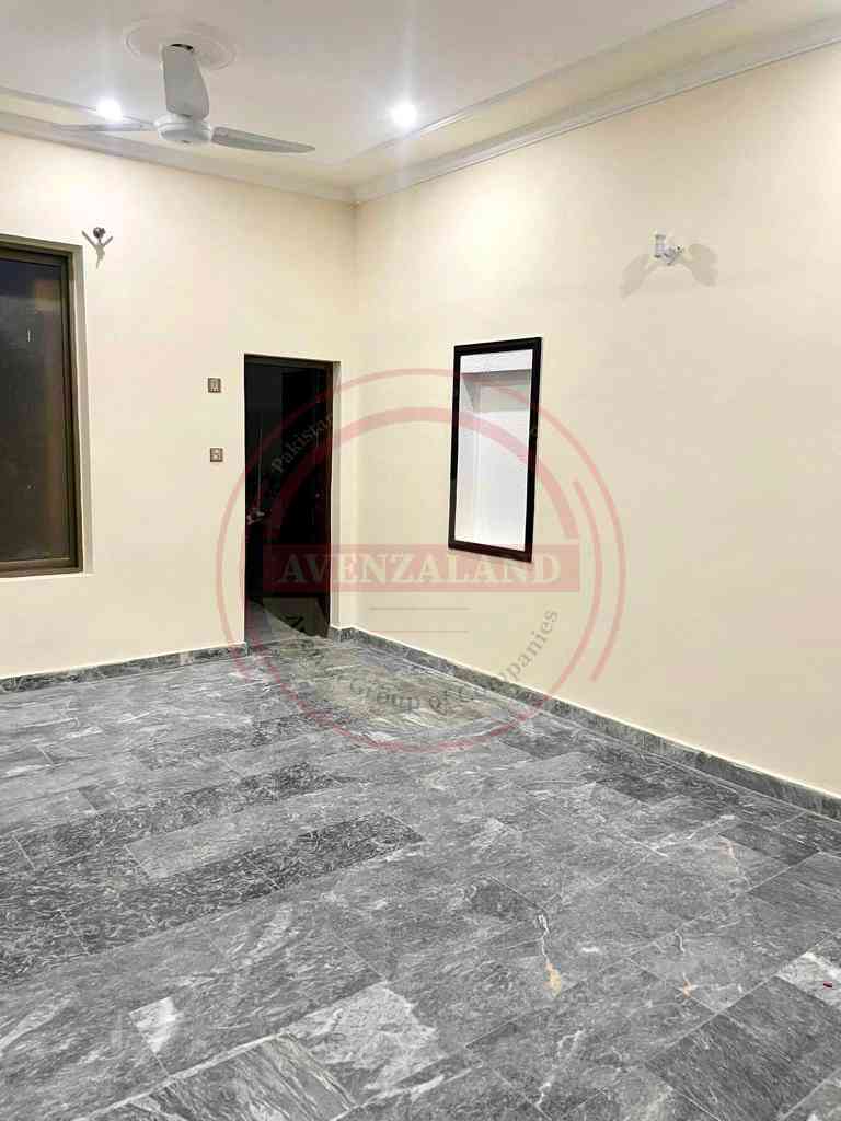 10  Marla House For Sale  Regi Model Town Peshawar