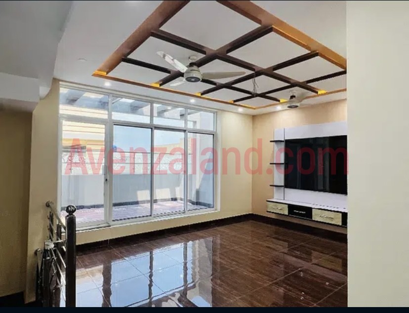 7 Marla House wapda Town Peshawar