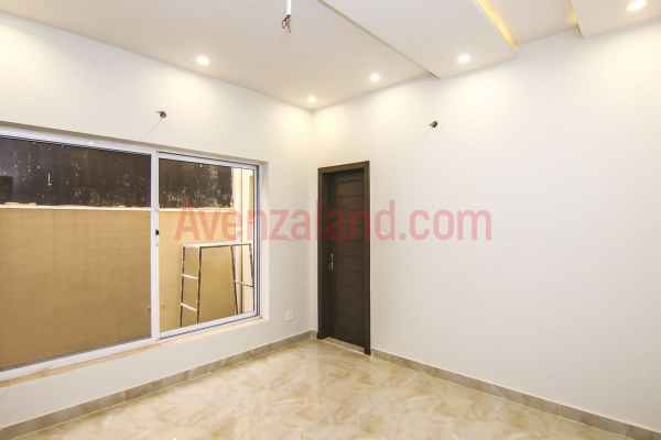 7 Marla House For Sale In Bahria Town Phase 8, Rawalpindi