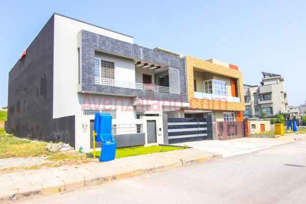 10 Marla House for Sale In Bahria Town Phase 8, Rawalpindi