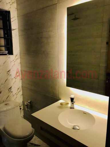 10 Marla Corner House Umar Block