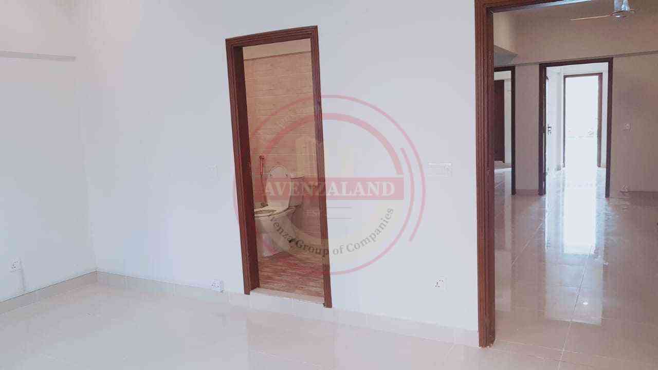 4 Marla Flat available for rent DHA Karachi