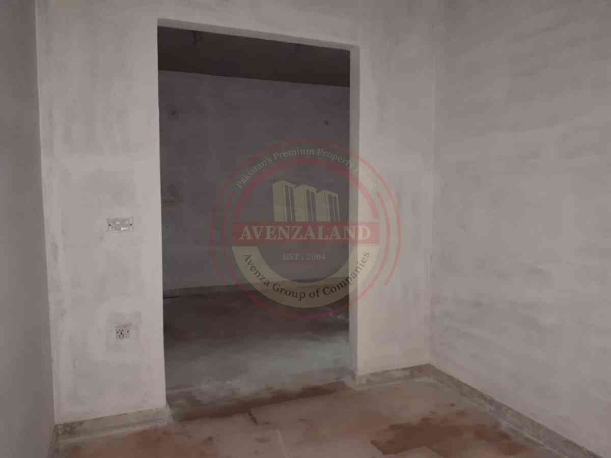 3.5 Marla Flat for sale Quetta Town Karachi