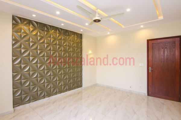 10 Marla House For Sale