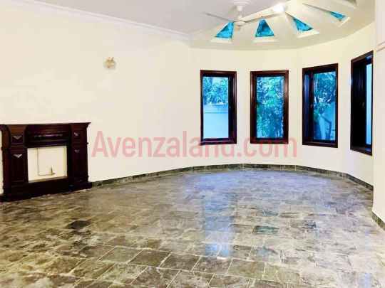 1 Kanal  House for Sale in Hayatabad Phase 2 Peshawar