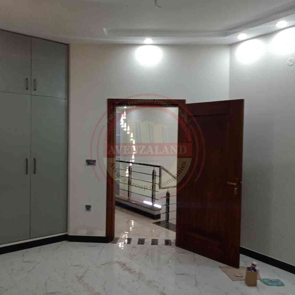 5 Marla House Available For Sale   Zikariya Town Multan.