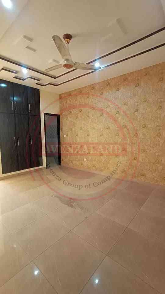 10 Marla House For Sale Royal Orchard Multan