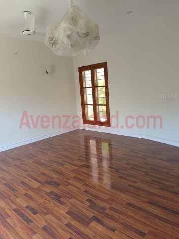 01 Kanal House for Sale phase 08 DHA Karachi