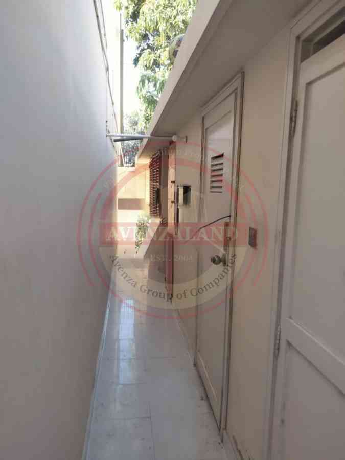 15 Marla House for sale Gulshan-e-Iqbal Block 7 Karachi