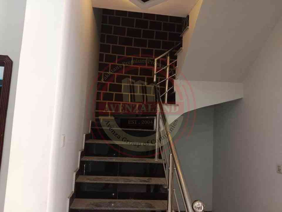 9 Marla House Available For Sale Zakariya Town  Multan.