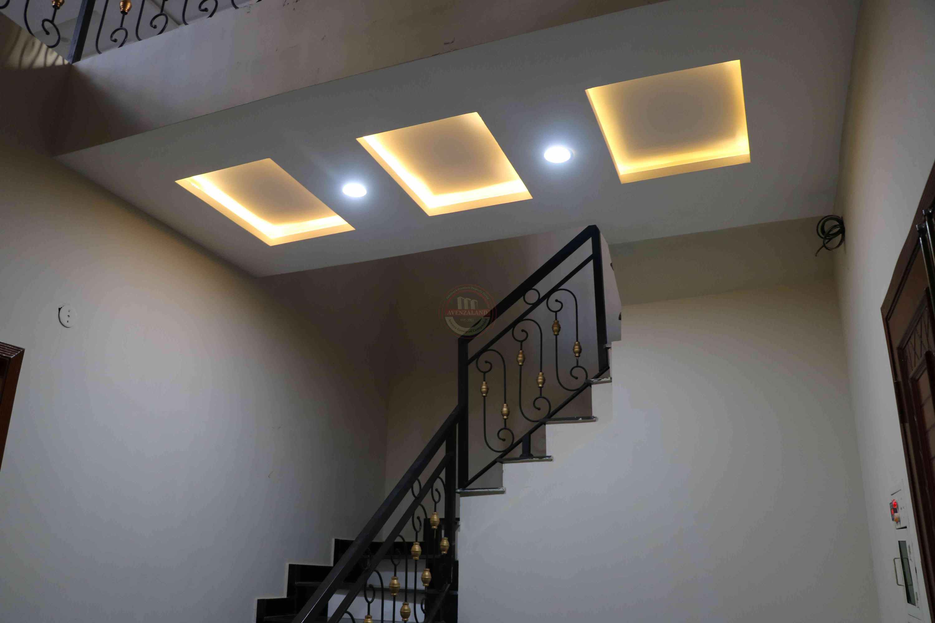 9 MARLA HOUSE FOR SALE IN MOHSIN VILLAS